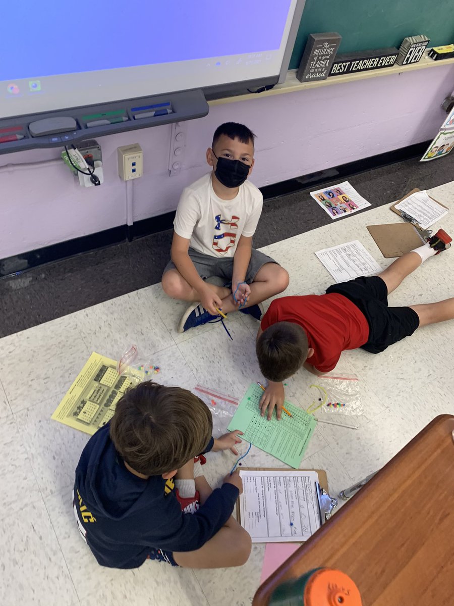kanner_jamie's tweet photo. So great wrapping up the week with STEAM Day! All smiles here as students persevered and worked together to “Breakout for Summer“! @MandalayEl @schooldaddy21 @WantaghSchools https://t.co/AvHunG4MPB