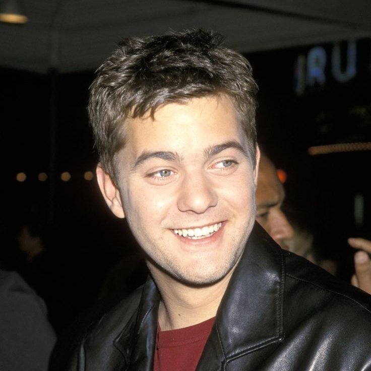 Today it\s joshua jackson\s day <333333 happy birthday to this king<3 