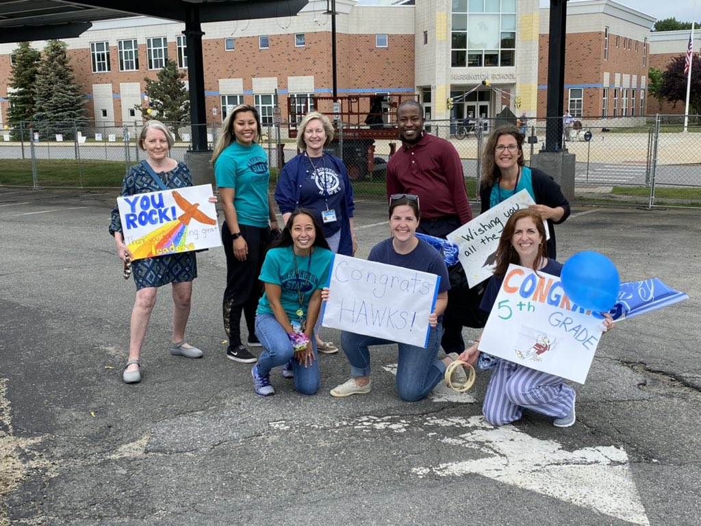 Hawk_Principal's tweet image. Grade 5 car parade today! Check out who was playing live music for the event.. one of our SIAs on the keyboard, one of our custodians playing guitar and our school counselor!! #grade5team #amazingharringtoneducators @lexingtonsuper @MrsClassGrade5 @mzjharrington