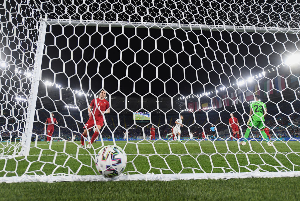#EURO2020 

The shot. The finish. Gorgeous. 

#TURITA 0️⃣-3⃣

#ITA #Azzurri #VivoAzzurro