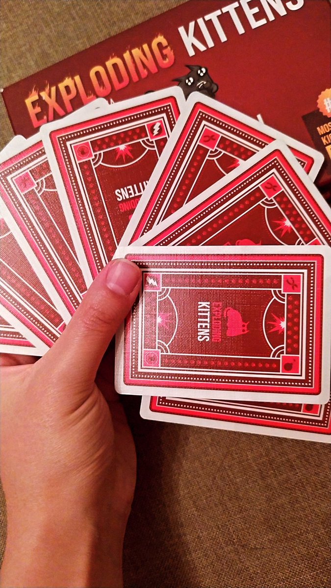 boardgame_nerds's tweet photo. Friday night! 🎉

Exploding kittens 🐱

What are you playing tonight? ☺️

#boardgames #tabletopgames #explodingkittens #friday https://t.co/Y9MlB0ZR2l