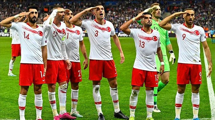 Canınız sağolsun Türkiye 🇹🇷
#EURO2020
