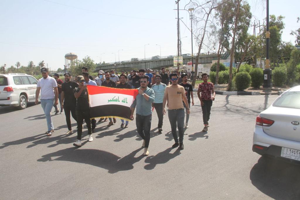 #التقاطع_الوظيفي_حقي

ثورة الخريجين التربويين غير المحاضرين  المطالبين بحقوقهم من خلال استبعاد ممن لديه عقد بغير وزاره من المحاضرين