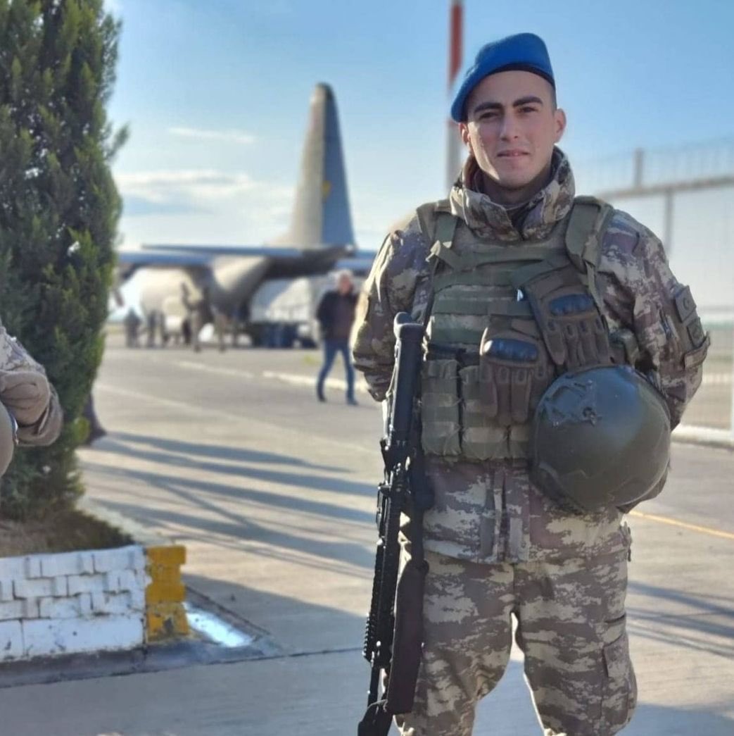 Pençe Harekât alanında teröristlerin yaptığı kalleş saldırıda şehit düştü. P. Söz. Er Muhammed Ali Akın. Ruhun şad olsun yiğit kardeşim.