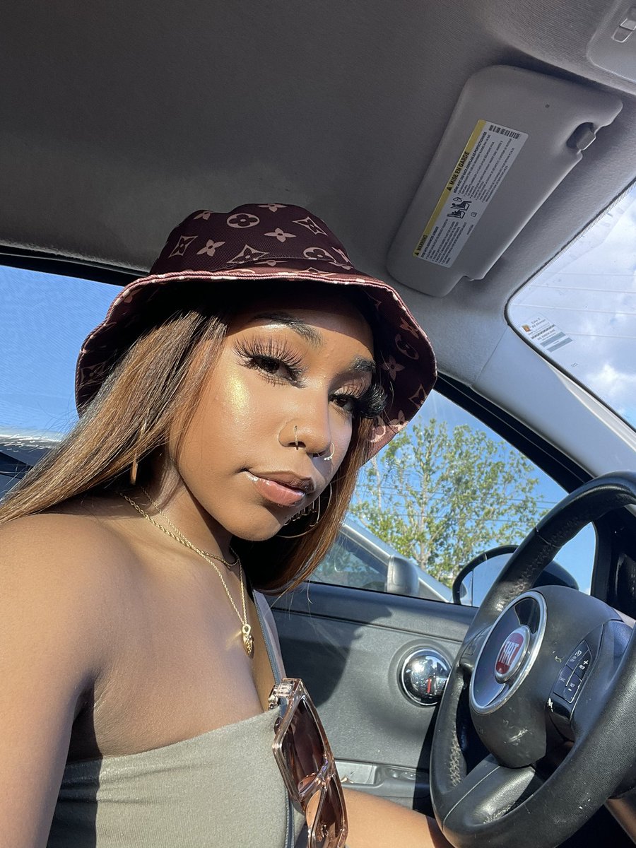 Officiallyart's tweet photo. iPhone 12 camera quality crazy 📸 https://t.co/0dVH9Vucp6