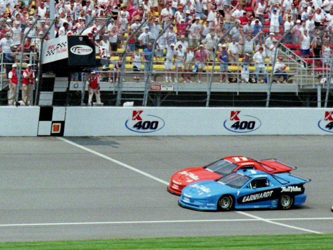 ArchivesDe's tweet photo. On This Date: June 11 in 1999 #DaleEarnhardt won Race #3 of the #IROC Series at @MISpeedway. Dale started dead last and lead 24 of the 50 laps for the win by out-dueling @DaleJr to the finish line in what is arguably one of the best IROC races ever - for an Earnhardt fan anyway! https://t.co/yiI2W3PoUi