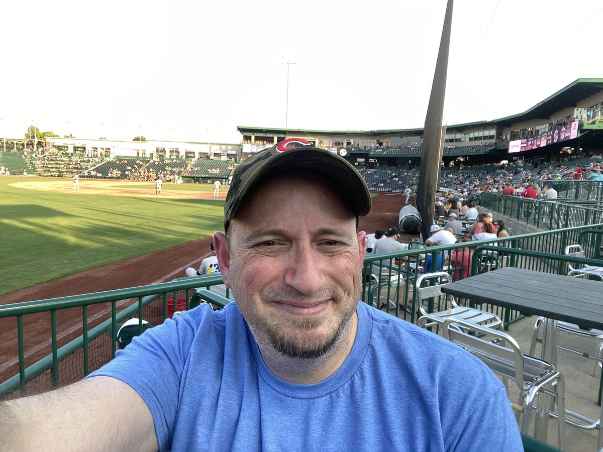 Dave B. Goode tweet media