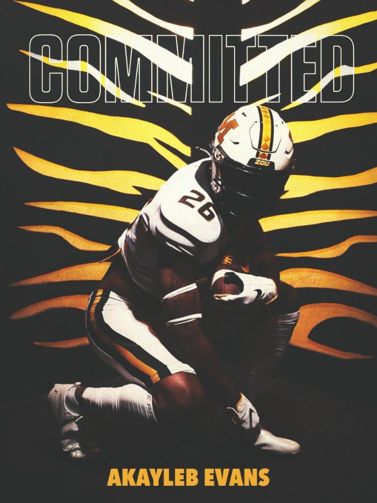 AkaylebEvans's tweet photo. I’m am officially committed to The University of Missouri‼️🐯 #newzou #newzou21 https://t.co/pvMXbtjP2R