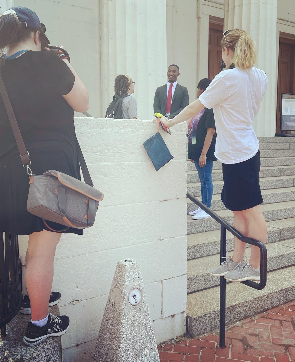 mo_political's tweet photo. In the words of @icecube - βToday was a good day.β Happy that @mo_political is on the #LayneTrainSTL Great candidate βοΈ Beautiful weather βοΈ Photoshoot success βοΈ #wedothework #poweredbymopolitical https://t.co/dSRSmJ9xhq