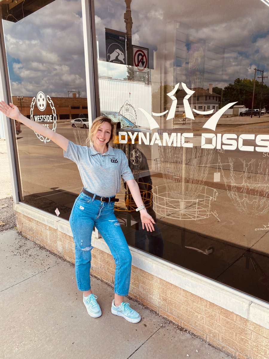 bizhornet1's tweet photo. Meet Melissa Schmidt, a marketing student 
@emporiastate, who's doing her summer internship with 
@DynamicDiscs connecting and engaging with customers via social media. ESU--home of Unique Learning Opportunities. Take your next steps at https://t.co/ZuYl8ehiJf #HigherEducation https://t.co/X0OBxH84Pm