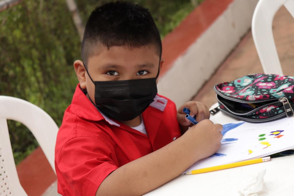 Este día se realizó una Exposición de Arte 🎨🖌️🖼️ denominada "NejapArtes" por la Escuela de Arte y pintura de la Unidad de Juventud, Niñez y Adolescencia en el Parque Central del municipio.
#NejapaSeráDiferente