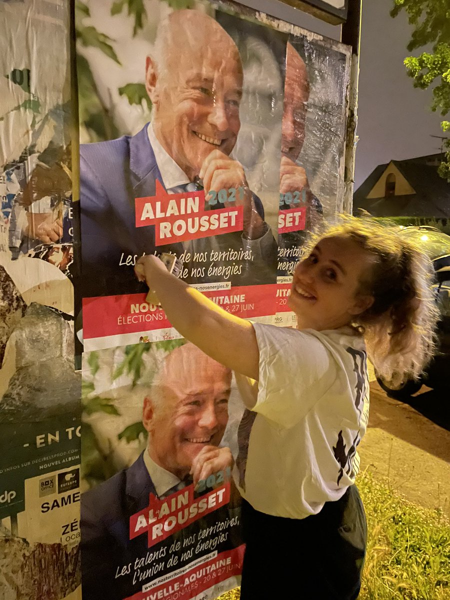 FEspagnac's tweet photo. Soirée collage #TeamRousset https://t.co/Fl0HhFiNqx
