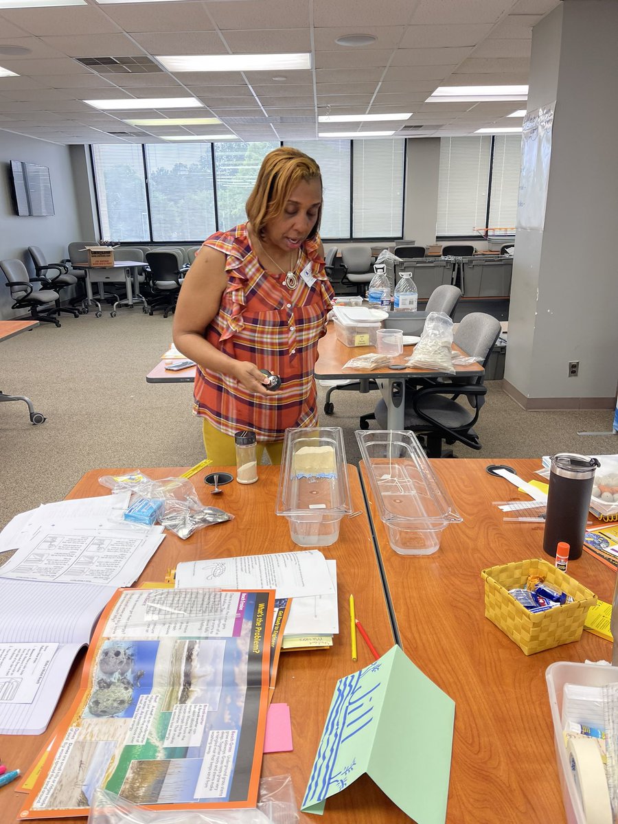 BethCaperton's tweet photo. I am moving on up! It was a wonderful 2 days of training with @ShundraMorris. I am convinced all of our @AmstiUAH specialist are the best in the state! @AMSTI4all @anniott https://t.co/OvxAsjmVdw