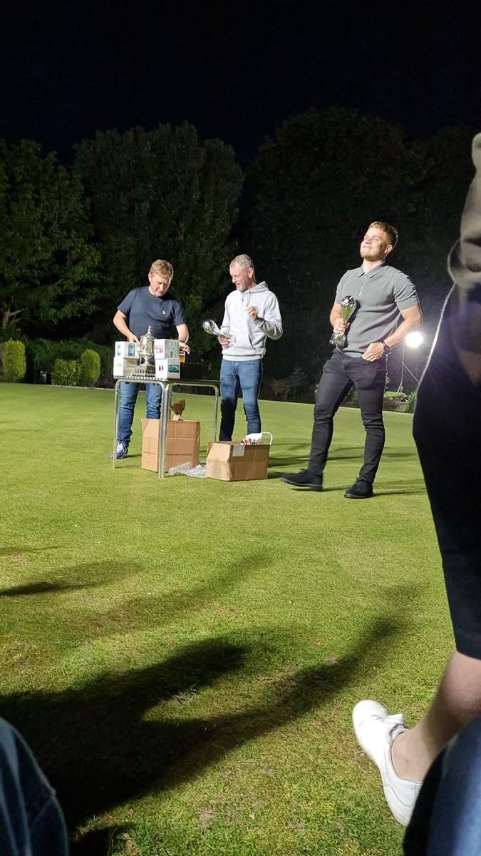 SignolFans's tweet image. Manager's player number 1 &amp;amp; coach of the year of the #CHAMPIONS