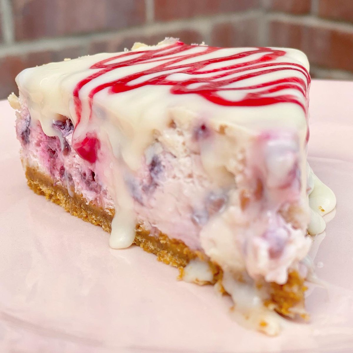 TYP TOP Bakery tweet media
