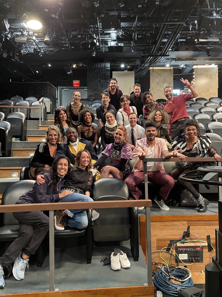 NinaLafarga's tweet photo. Loved performing on @FallonTonight LIVE w/ my #InTheHeights #OBC &amp; #InTheHeightsMovie cast @Lin_Manuel @TheOlgaMerediz @ChrisisSingin ,dear friend  @LauraBenanti ,@KChenoweth @PhyliciaRashad #jimmysmits @jimmyfallon .Big thanks to @sarahogleby #FallonTonight @intheheights https://t.co/DcTSE4qWo9