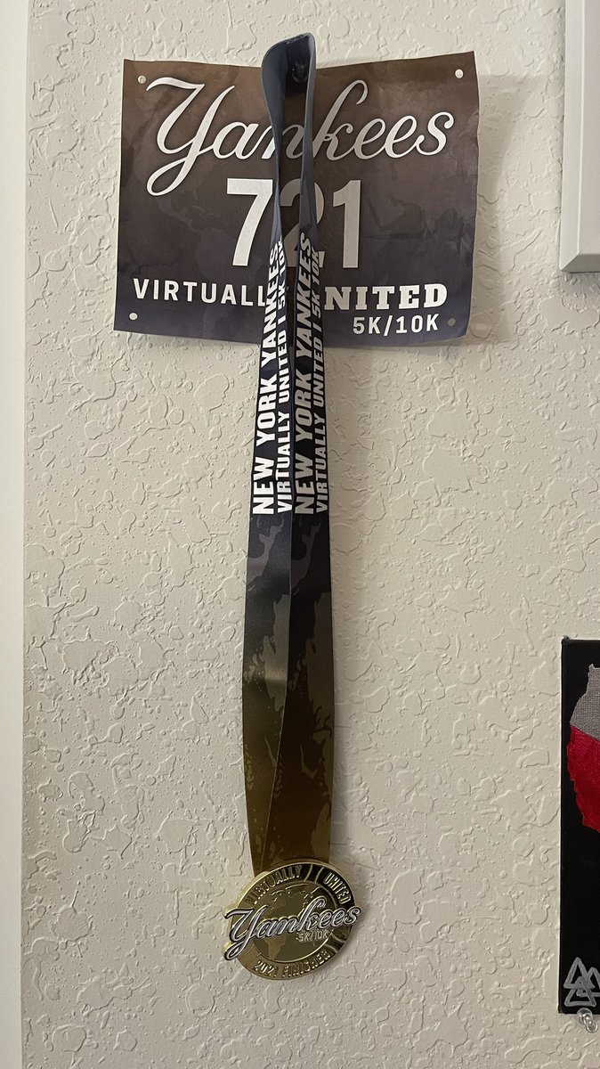 WCJ34's tweet photo. Anyone else from #YankeesTwitter participating in the second annual #VirtuallyUnited 5K/10K? @Yankees https://t.co/DixccEBJmB