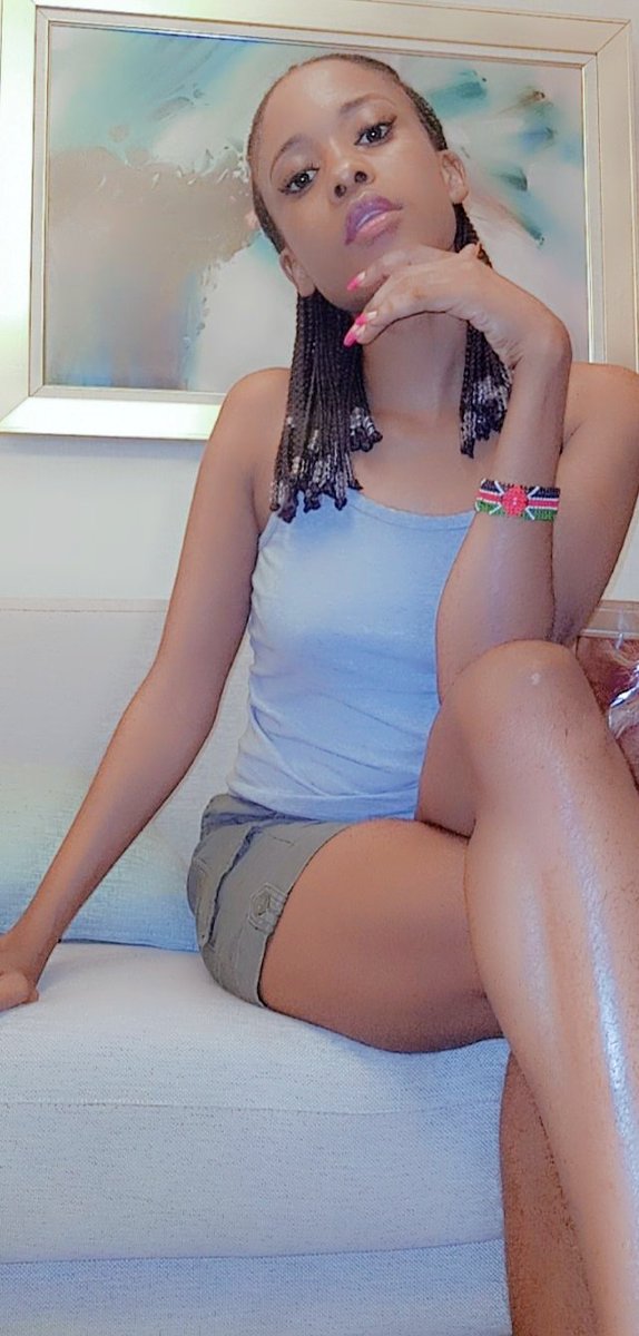 PrincessKenyan's tweet photo. 💋💋 #KenyanPrincess https://t.co/zn2djrRi9j