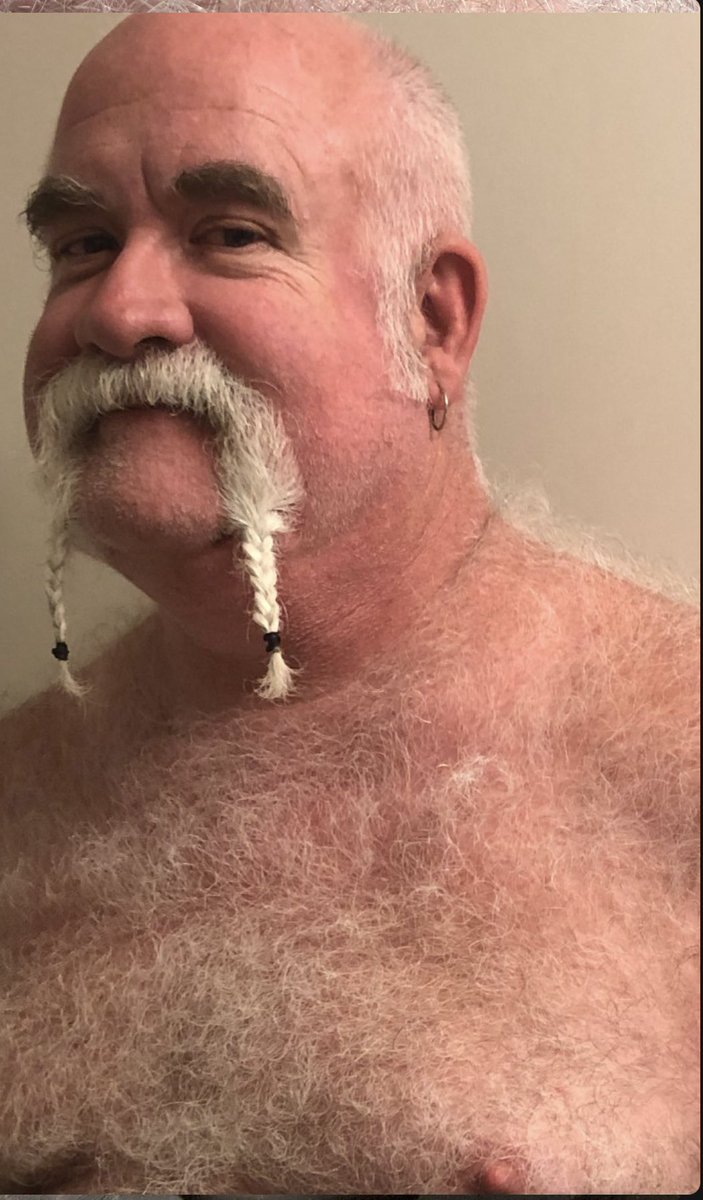 horseshoestache's tweet photo. #horseshoestache #daddystache #dadstache https://t.co/SxJXuThupl
