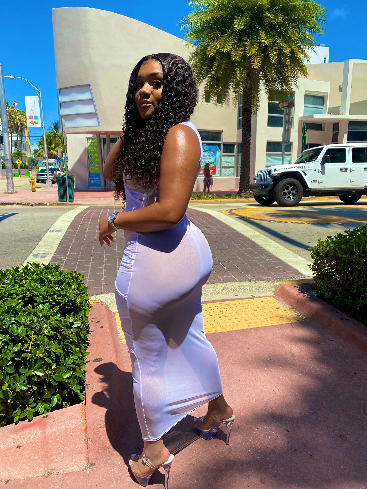 i’m on Twitter "In Miami with the yams out😏 https//t.co/IzPvPKrHT3