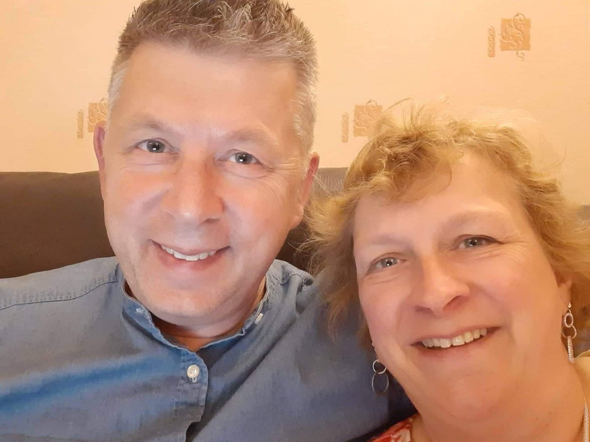 MarkSpiken's tweet photo. Great night in and we shared and talked a lot. So much wisdom. Ordered two for our adult children and their partners as a surprise. Thank you CFF. #CFFDateNight https://t.co/bx6DkEKkTE