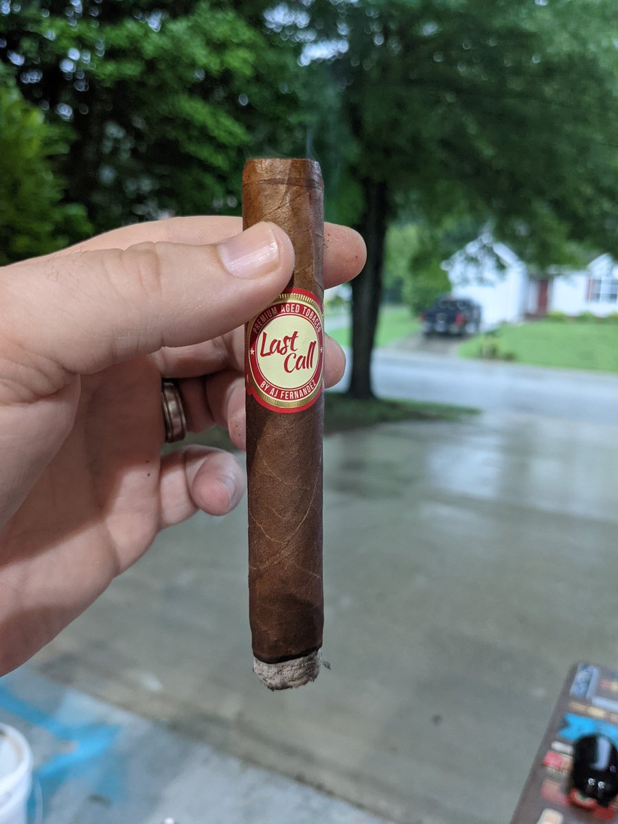 Enjoying an <a href="/AJFcigars/">AJF Cigar Co. ★ Portfolio ★</a> Last Call in the garage while this storm moves through. I don't know that I've had an AJ that was good. This one is great. #cigars #summerstorms