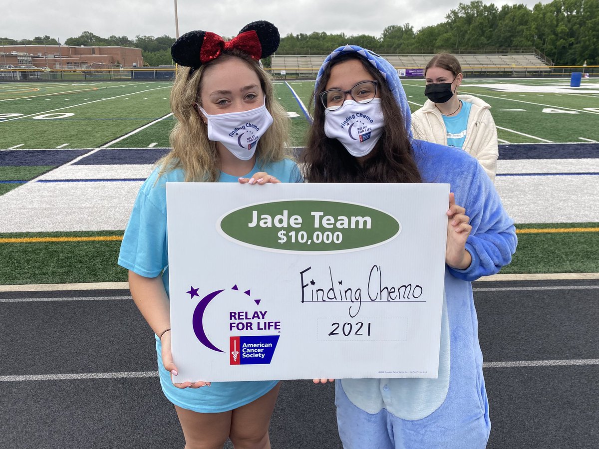 BravermanHHS's tweet photo. Relay for Life Event at HHS #fightCancer #weAreHowell @Howell_RFL https://t.co/Q8sJgZPfS5