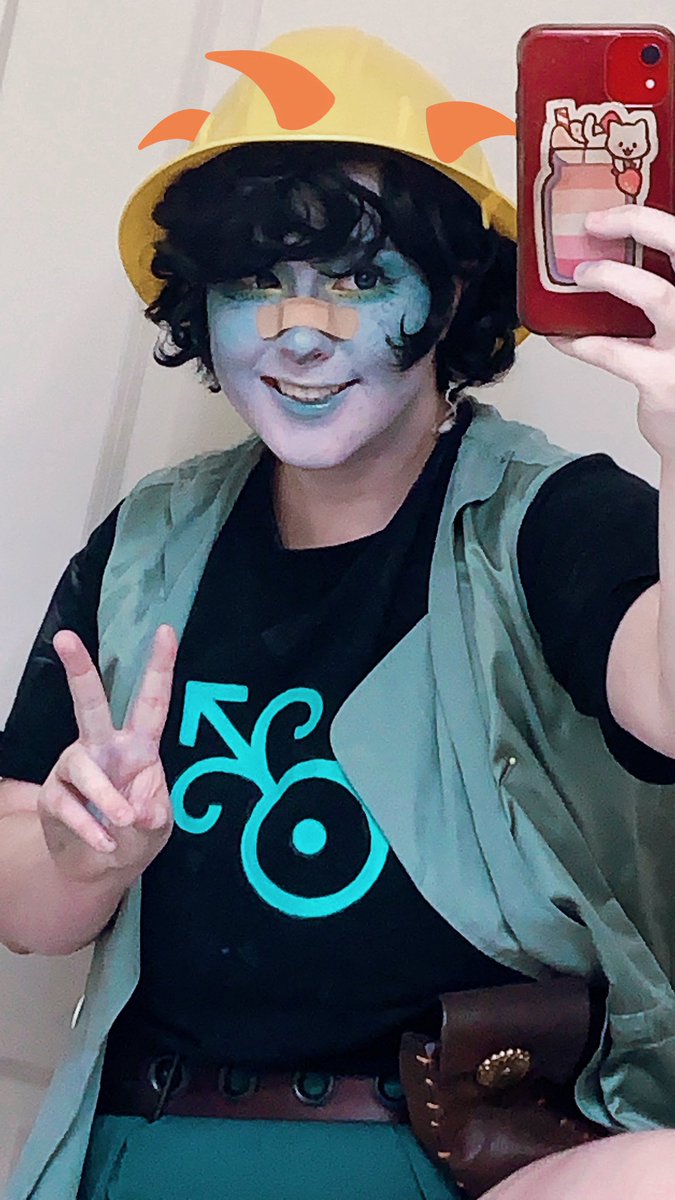 cydoniacos's tweet photo. serpaz voice: why so serious?????????? #VastError #serpazhelilo https://t.co/cwS5H6TKgx