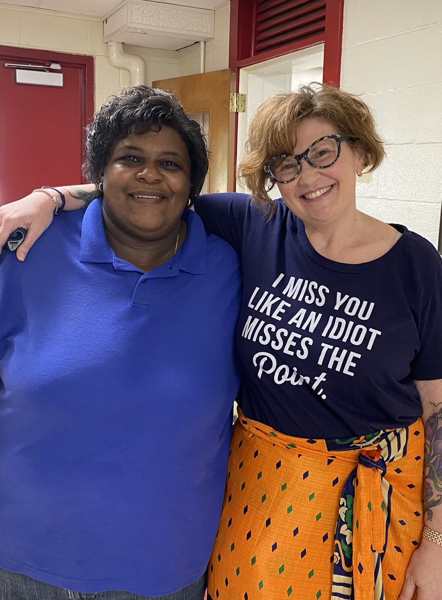 aimnielsen's tweet image. My last day with some of my favorite #Pandas. ❤️🐼@PboroElementary @mmcunningham4 @DobbinJr @mrchutz #bittersweet #pandasmiles #cheese