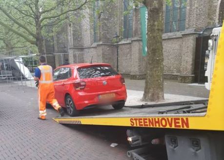 Jeugdagenten Schiedam: Jeugdagenten Schiedam: Van 'bad trip' naar 'foutparkeerders weekmarkt' naar aanrijding ..