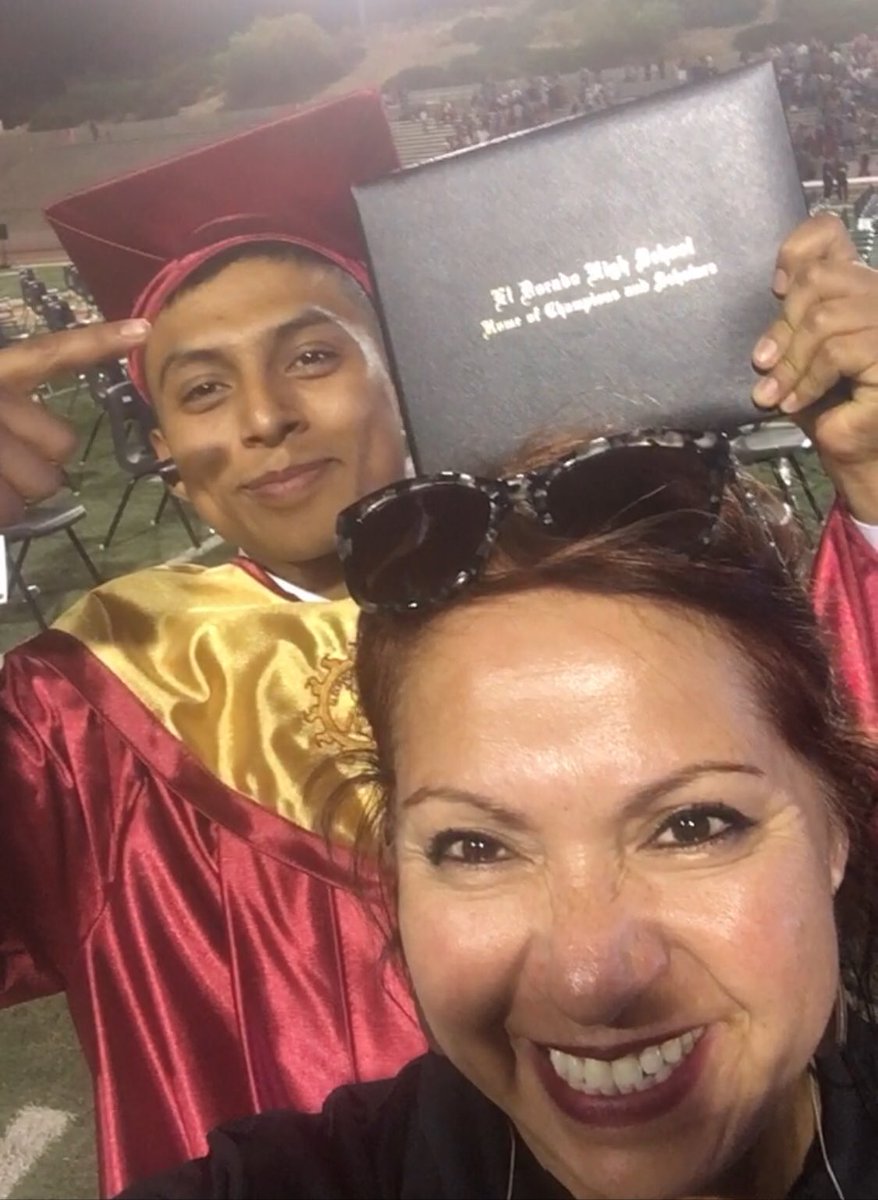 It sure was great seeing these beautiful people reach a milestone!! Wishing all 2021 grads from El Dorado a beautiful and wonder life!! #TeamSISD #AztecEmpire