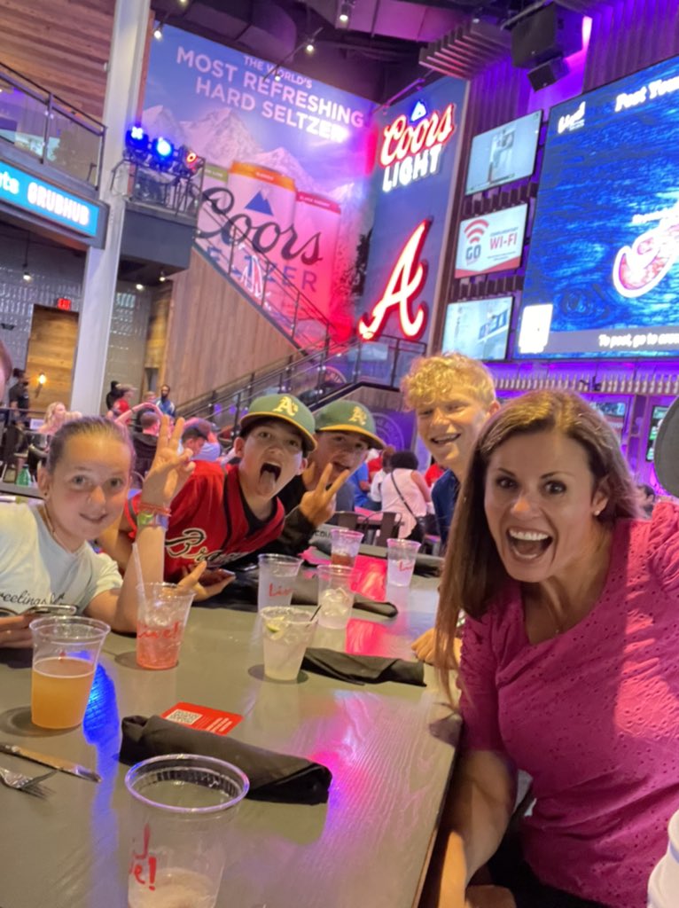 sec124view's tweet image. #livebatteryat l