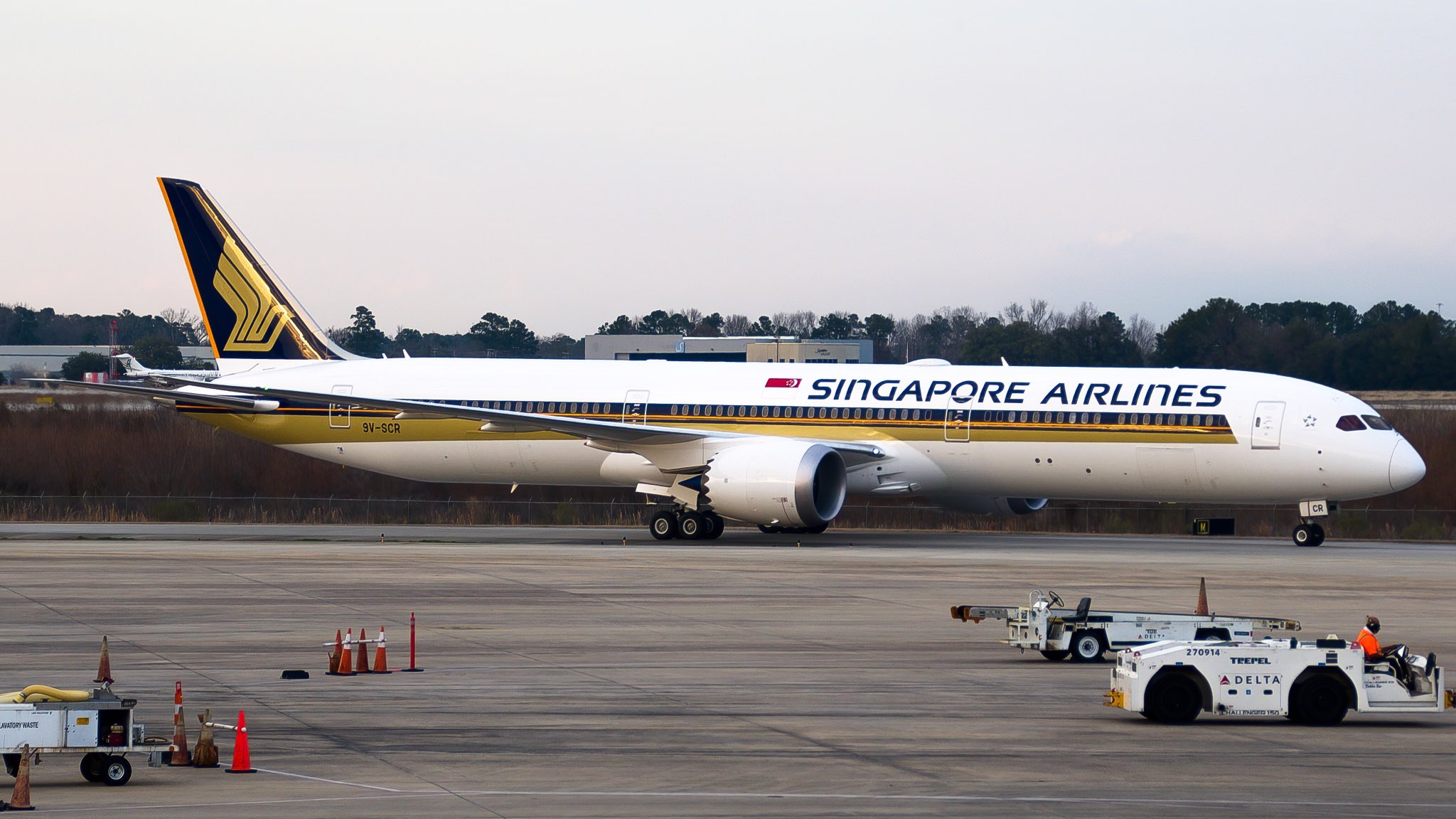 Photo by BoeingSCSpotter