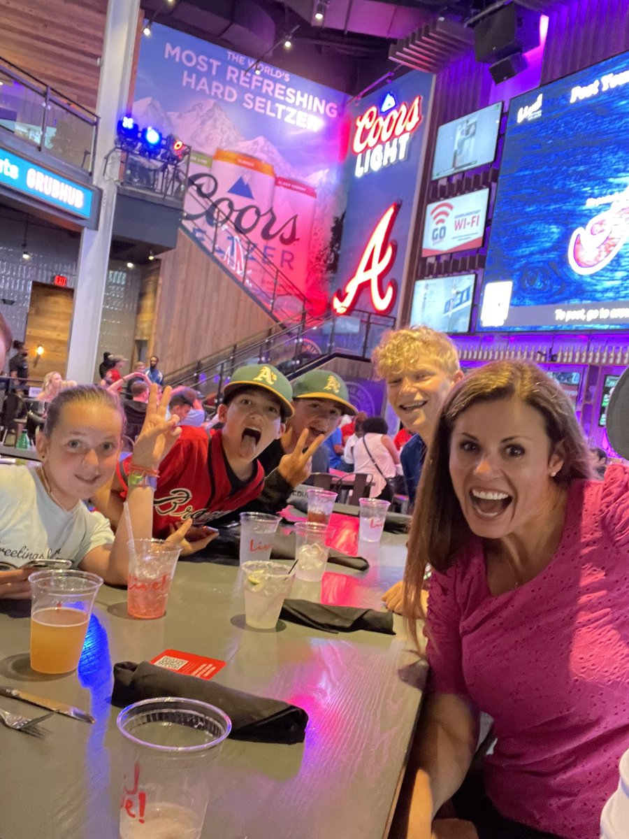 sec124view's tweet image. #livebatteryatl we rock!