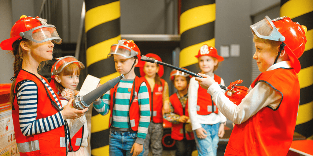 KimtekCorp's tweet photo. At what age did you decide you wanted to be a public safety officer? Tell us in the comments! 👇

#Kimtek #PublicSafety #Firefighters #FirstResponders #LawEnforcement #CommunitySafety #FireSafety 

https://t.co/hCejwXmSZs https://t.co/73EcUB4YOV