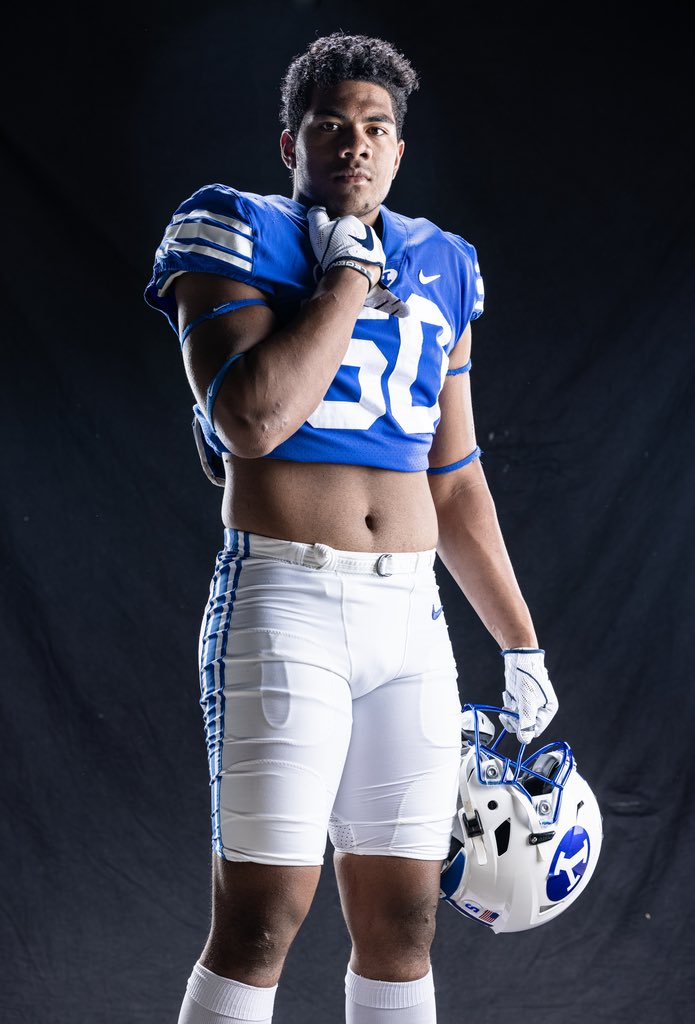 MotekiaiMounga's tweet photo. After a great camp and conversation with @coachtuiaki and @kalanifsitake I am grateful to have earned a scholarship from @BYUfootball !! Thank you coaches for believing in me! Go Cougs!!

@BYUFBRecruiting 
@T_BirdFootball 
@CoachAndyStokes 
@CoachDomMoe 

#ThisisY #GoCougs🤙🏾 https://t.co/0Ots12ktQG