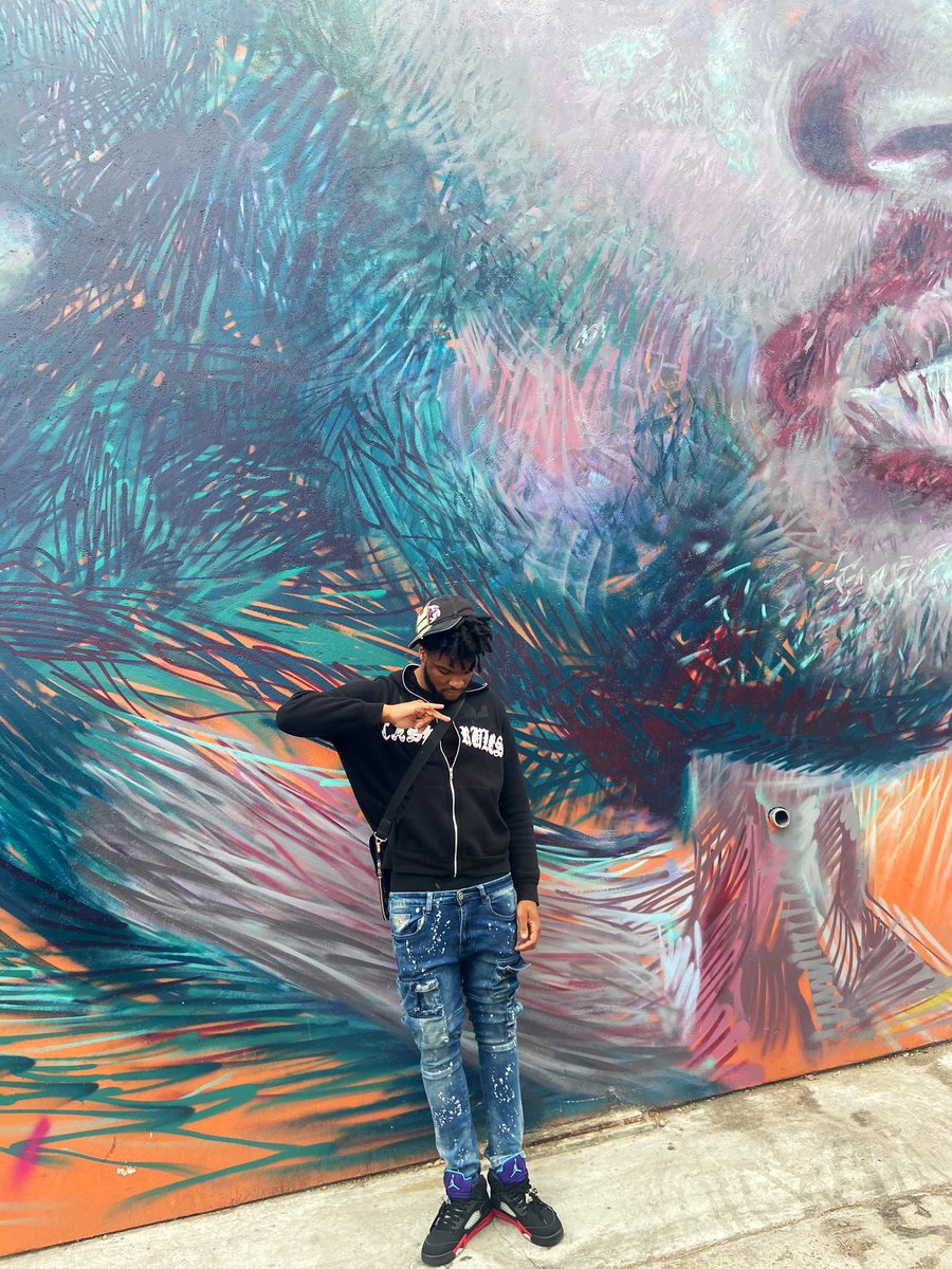 Reckless_Torch's tweet photo. Forever a Legend May the  body rest and soul live forever.  You’ll be forever a loyal 1️⃣ you got to see life make niggas hate on u,  you WON my king forever 🙌🏽💯♥️♥️♥️ they ain’t take shit but some moments you still here baby boy 💔 be our guardian angel now 🙌🏽🔥 https://t.co/OK15r0aCCs