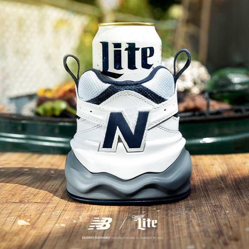 MillerLite's tweet photo. May his beer stay as cool as he is. The #Shoezie. Coming Father’s Day.