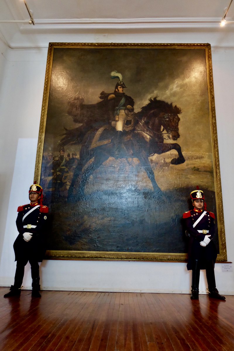 Granaderosarg's tweet photo. Para ir terminando la jornada, este cuadro tiene dos particularidades muy importantes ¿Se dan cuenta de que se trata?
#TitúlaloMW #CaptionThisMW #MuseumWeek2021 #MuseumWeek https://t.co/DPPgXdPblA