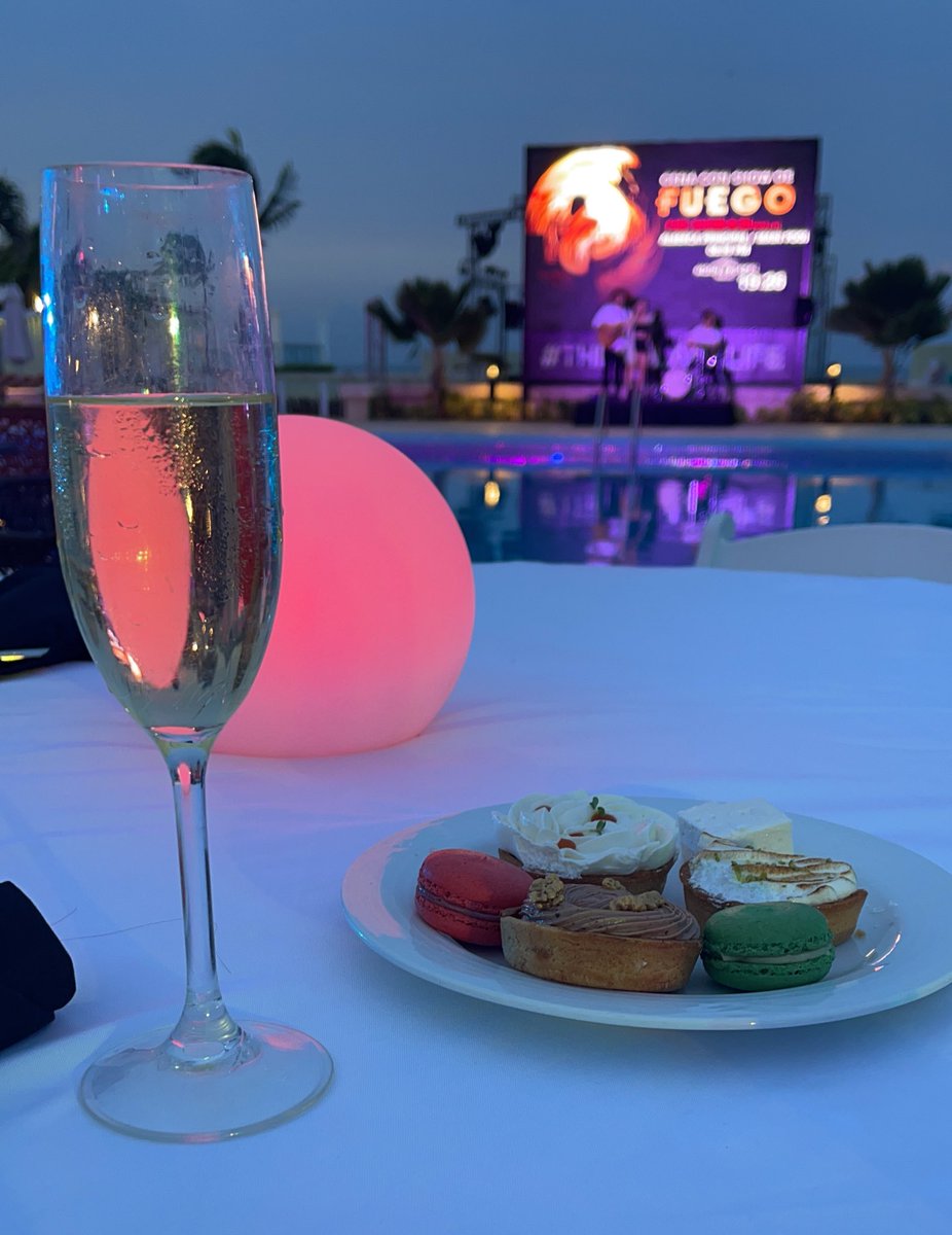 Que tengan una excelente noche , igual a la mía.☾♡︎㋛