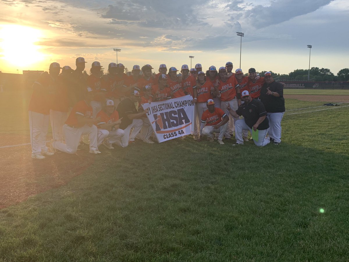 PEHS_Athletics's tweet photo. After being down 8-3 the @pehsbaseball scored 8 in the Top of the 7th and held off Yorkville 11-8 in the bottom  of the 7th to win Plainfield East’s first ever Sectional Championship! Congrats to the team and the coaches on making school and program history! #BengalPride https://t.co/Xs9bg8VSU0