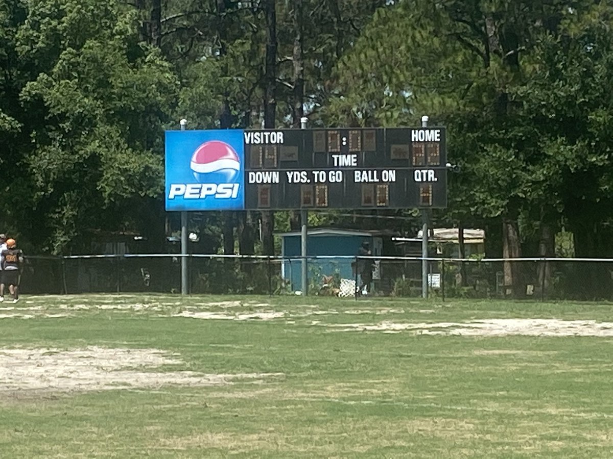 CNix86's tweet photo. He definitely was hunting early today and as a result they went the other way. Congrats to Team GA and I can’t wait to watch them play tomorrow. #TeamGA #FutureStarsGame https://t.co/2DCqIETVV3