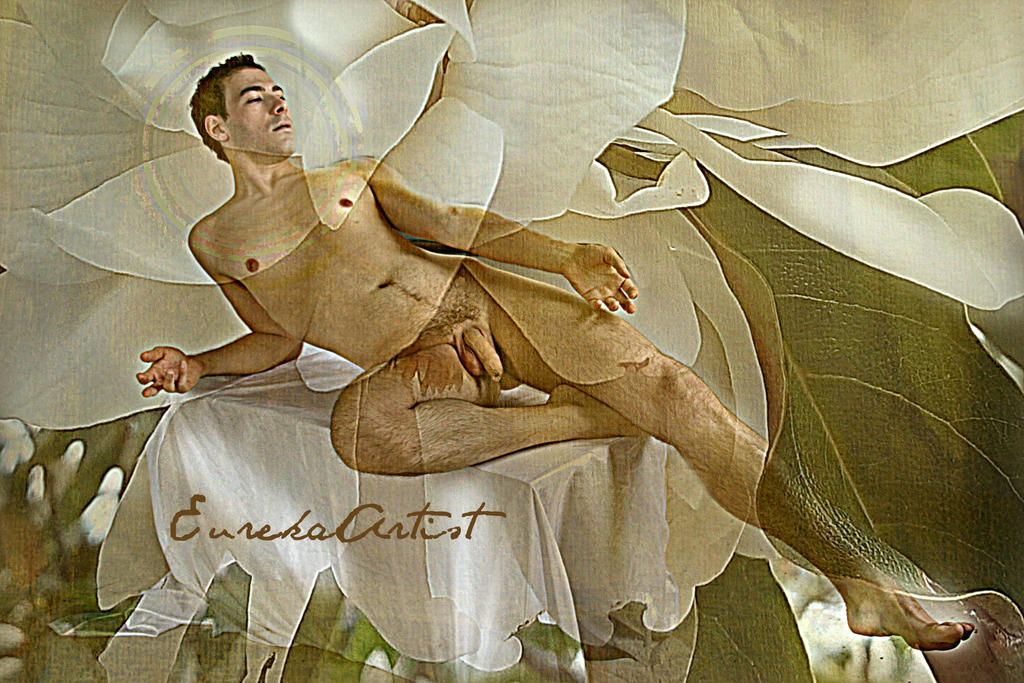 EurekaHanlon's tweet photo. I have submitted this picture of @modeljoey to a National Nude and Naked Prize - there have been no previous winners featuring fully naked men. Fighting phallophobia one penis at a time #phallophobia #malenude https://t.co/jRE6WuVFL8