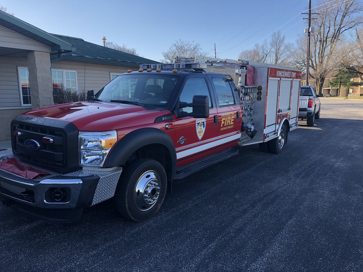 FireVincennes's tweet photo. Did you know...you can work/live at a fire station while you complete your degree? VU students are eligible for the live-in firefighter program at Vincennes Township Fire Department.
Contact Brian Russell brussell@vinu.edu about opportunities exclusive to VU Fire Science. https://t.co/TyIHHZoqm9