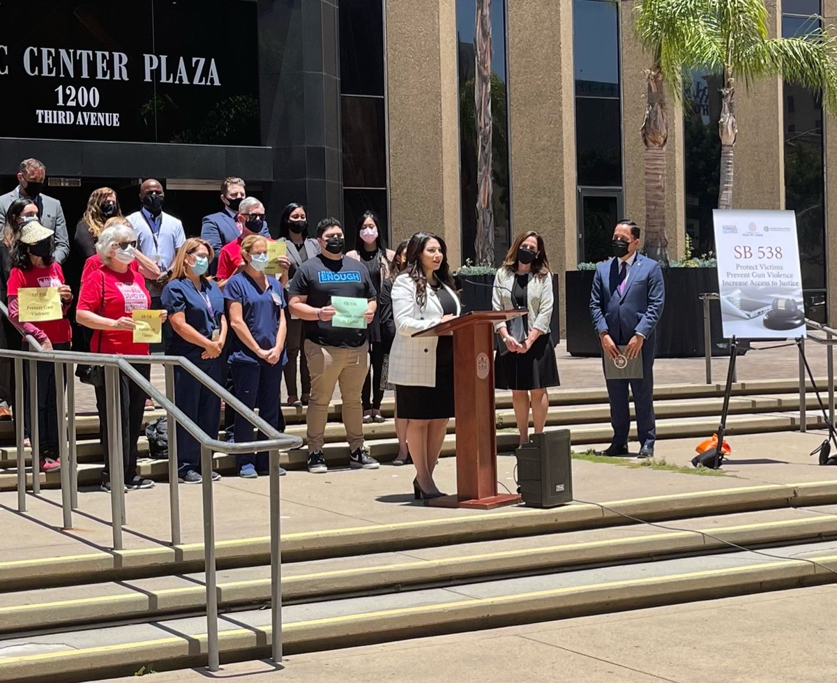 SenSusanRubio's tweet photo. Thank you @MayorToddGloria and @CityAttorneySD for working with me to ensure that victims don’t have to go through the trauma of facing their abusers in court. #SB538 allows for remote testimony and electronic filing for gun and domestic violence restraining orders. #SD22 https://t.co/0BpvDaDcFe