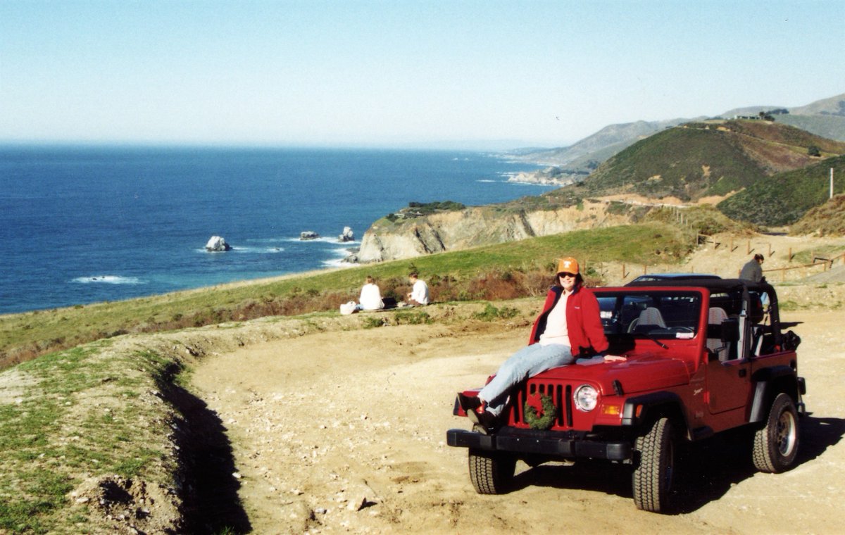 TomPorterDC's tweet photo. @jenporteresq near Big Sur, 1999. #TomPorterSelects #Jeep #JeepFamily https://t.co/flC9SMlhNB