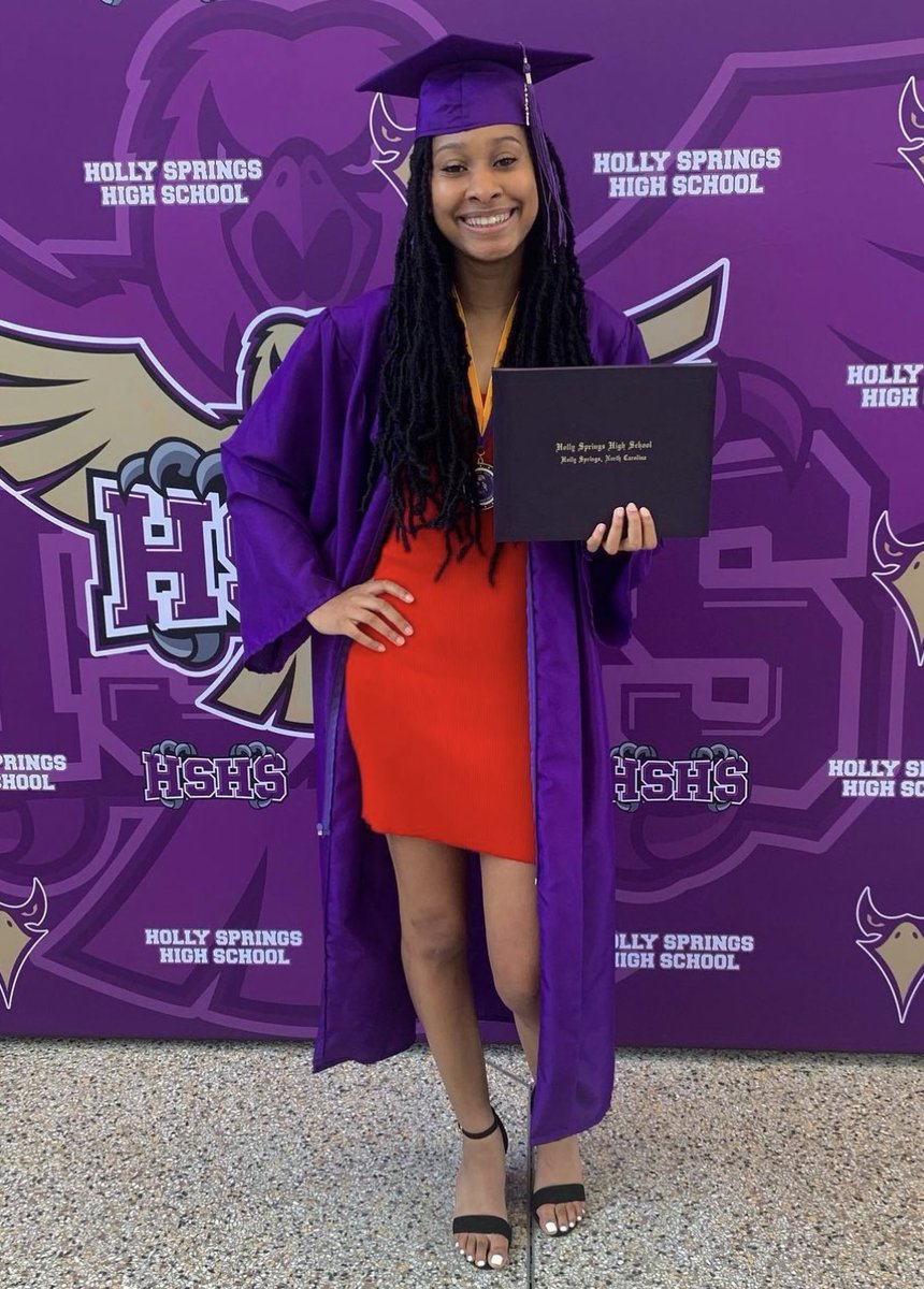 🎊Congratulations to our Taleah🎊
Just an all around awesome kid... go get what you deserve... 
The Sky Is The Limit💜 ##HawkGraduate
#CampbellUniv🏀HereSheComes ..... #TakeOfOurGirl