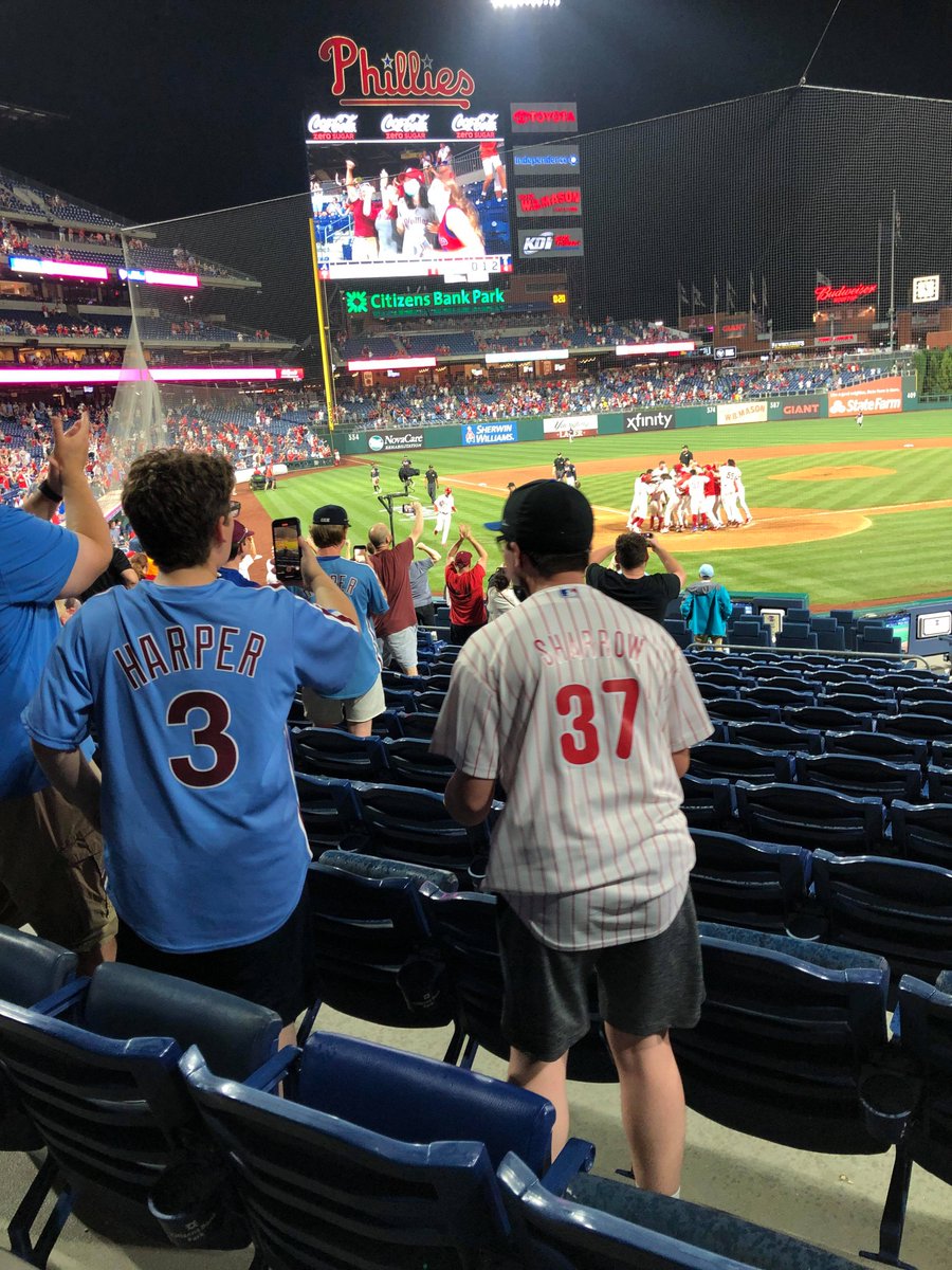 RedHillRamblers's tweet photo. Congrats @lukewilliams012 for your first major league home run on Wednesday! @Phillies #phillies https://t.co/aaeh2vZ6e7