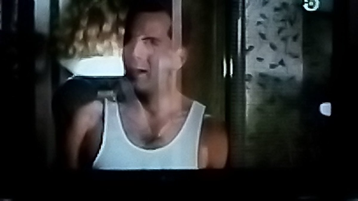 melgarejo_bravo's tweet image. #QueKungfusion jsjsjsjsjs cuando Xochilt no me contesta