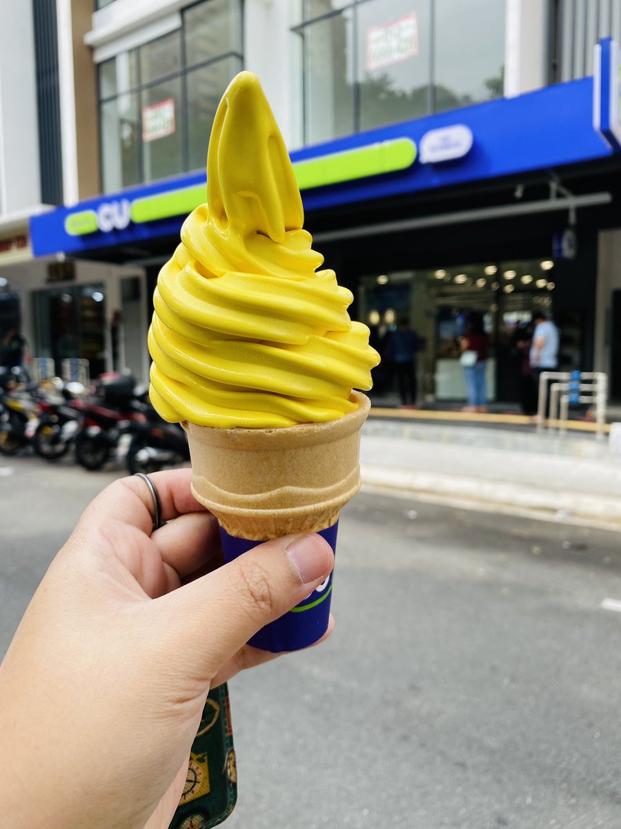 Patingggg's tweet photo. Pumpkin ice cream RM0.99
#CUMalaysia #NicetoCu https://t.co/I9PiaglfRr